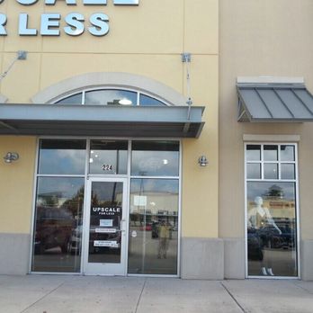 Upscale For Less - Women's Clothing Near Me - Shenandoah, Texas