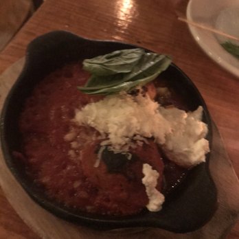Frankie's Italian - Spicy pork meatballs with ricotta - Italian Near Me - Toronto, Ontario Frankie's Italian - Spicy pork meatballs with ricotta - Italian Near Me - Toronto, Ontario