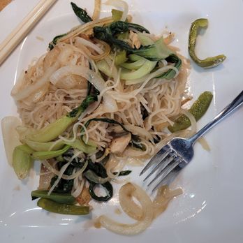Pho Yummy - After eating the chicken. I couldn't stand the taste of the remainder of the food. - Vietnamese Near Me - Lebanon, Pennsylvania Pho Yummy - After eating the chicken. I couldn't stand the taste of the remainder of the food. - Vietnamese Near Me - Lebanon, Pennsylvania