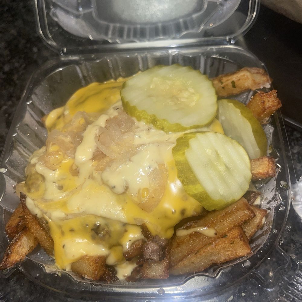 Craft Burger 18 - Felix - Burgers Near Me - Chicago, Illinois