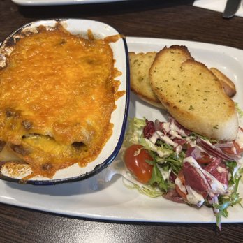 Ben Nevis Pub - Venison Lasagne - British Near Me - Fort William, HLD