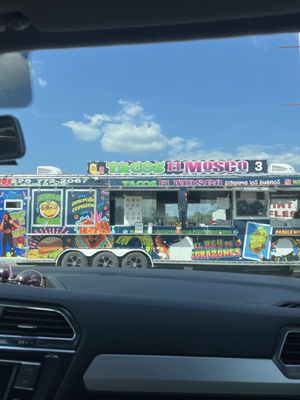 Tacos El Mosco by null