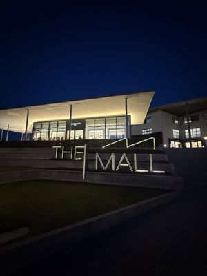 The Mall Firenze by null