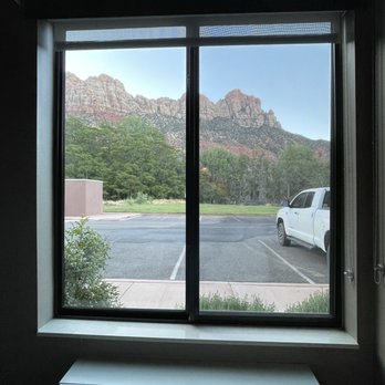 SpringHill Suites by Marriott Springdale Zion National Park - The view - Hotels Near Me - Springdale, Utah SpringHill Suites by Marriott Springdale Zion National Park - The view - Hotels Near Me - Springdale, Utah