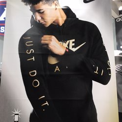 Champs Sports