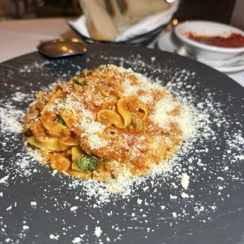 Barolo East - Fettucine alla Ragu Bolognese - Italian Near Me - New York, New York