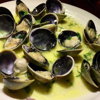 Cervo's - Manila clams with garlic and vinho verde - Seafood Near Me - New York, New York Cervo's - Manila clams with garlic and vinho verde - Seafood Near Me - New York, New York