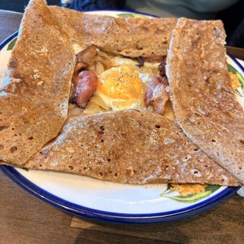 Bistro La Chaumière - Breakfast & Brunch Near Me - San Francisco, California Bistro La Chaumière - Breakfast & Brunch Near Me - San Francisco, California
