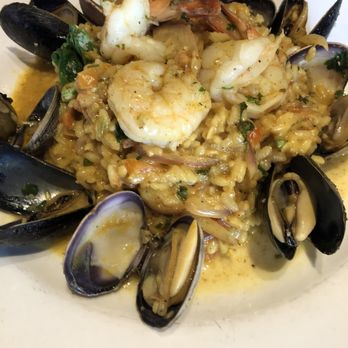 Cafe Santorini - Red Curry Seafood - Italian Near Me - Pasadena, California Cafe Santorini - Red Curry Seafood - Italian Near Me - Pasadena, California