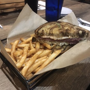 C3ntral Tavern - Reuben sandwich with fries - Bars Near Me - Elkton, Maryland
