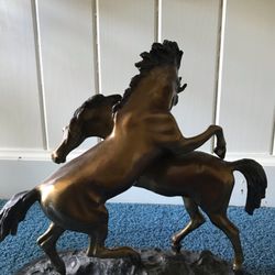 A Kleins Auction Gallery