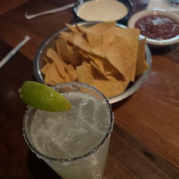 TacoLu - Margarita with chips, salsa and queso - Mexican Near Me - Jacksonville Beach, Florida TacoLu - Margarita with chips, salsa and queso - Mexican Near Me - Jacksonville Beach, Florida