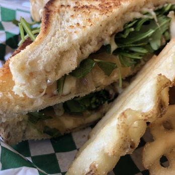 Fernside - Fernside grilled cheese sandwich & waffle fries (close-up) - Cocktail Bars Near Me - San Diego, California