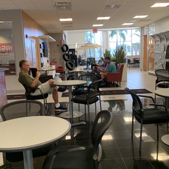Naples Nissan - Waiting area - Car Dealers Near Me - Naples, Florida Naples Nissan - Waiting area - Car Dealers Near Me - Naples, Florida