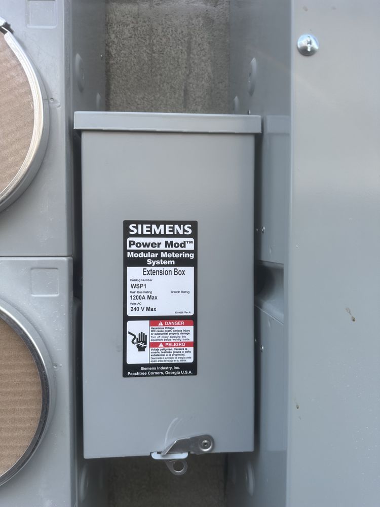 Slide of Alfaro Electrical Service