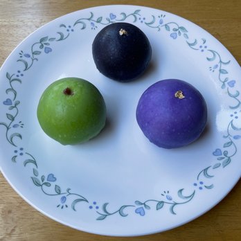 KOKONUT - Duke Bakery - Red Bean, Black Sesame and Taro Mochi - Desserts Near Me - Irvine, California