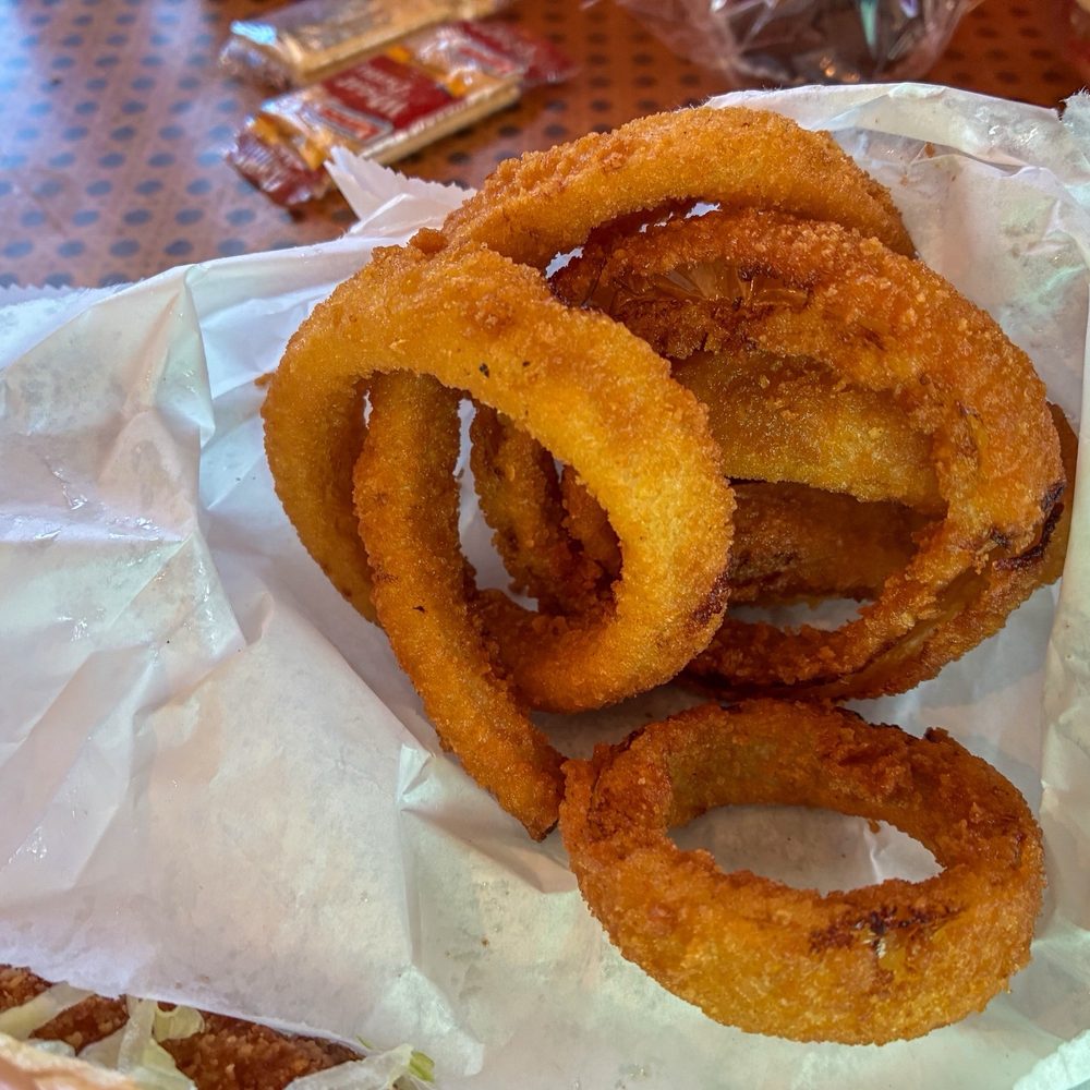 Ivanhoe's Drive In - Onion rings - Ice Cream & Frozen Yogurt Near Me - Upland, Indiana