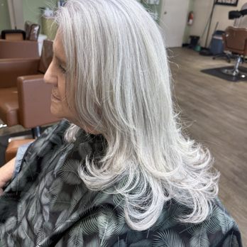 Francia Hair Salon - Hair Salons Near Me - Murfreesboro, Tennessee