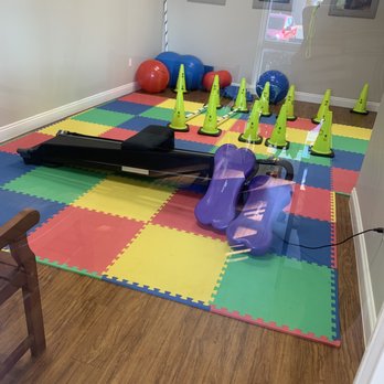 Veterinary Surgery Service - PT room - Veterinarians Near Me - Fort Walton Beach, Florida Veterinary Surgery Service - PT room - Veterinarians Near Me - Fort Walton Beach, Florida