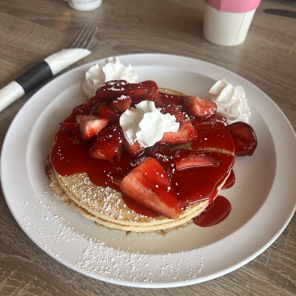 Brewberry Cafe - Strawberries Pancakes - Coffee & Tea Near Me - Anaheim, California Brewberry Cafe - Strawberries Pancakes - Coffee & Tea Near Me - Anaheim, California