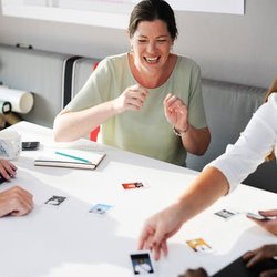 Internal Profits - Helping companies bring in more cash by getting in front of online customers that are looking for your products and services.
