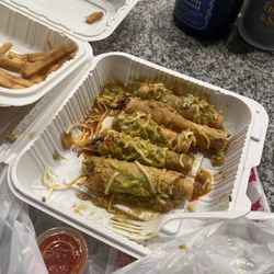 El Forastero - I thought only one might be like this but end up with all of those rolls had same meat