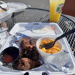 Go Go Joes - Chicken wings and Mac n cheese.