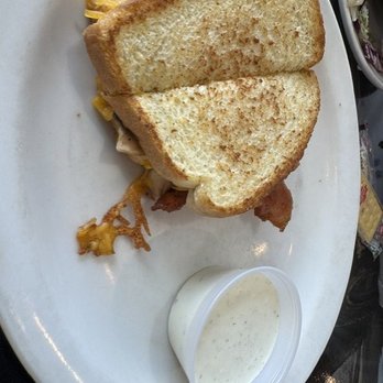 Moab Diner - Ranch Chicken Sandwich - Diners Near Me - Moab, Utah Moab Diner - Ranch Chicken Sandwich - Diners Near Me - Moab, Utah