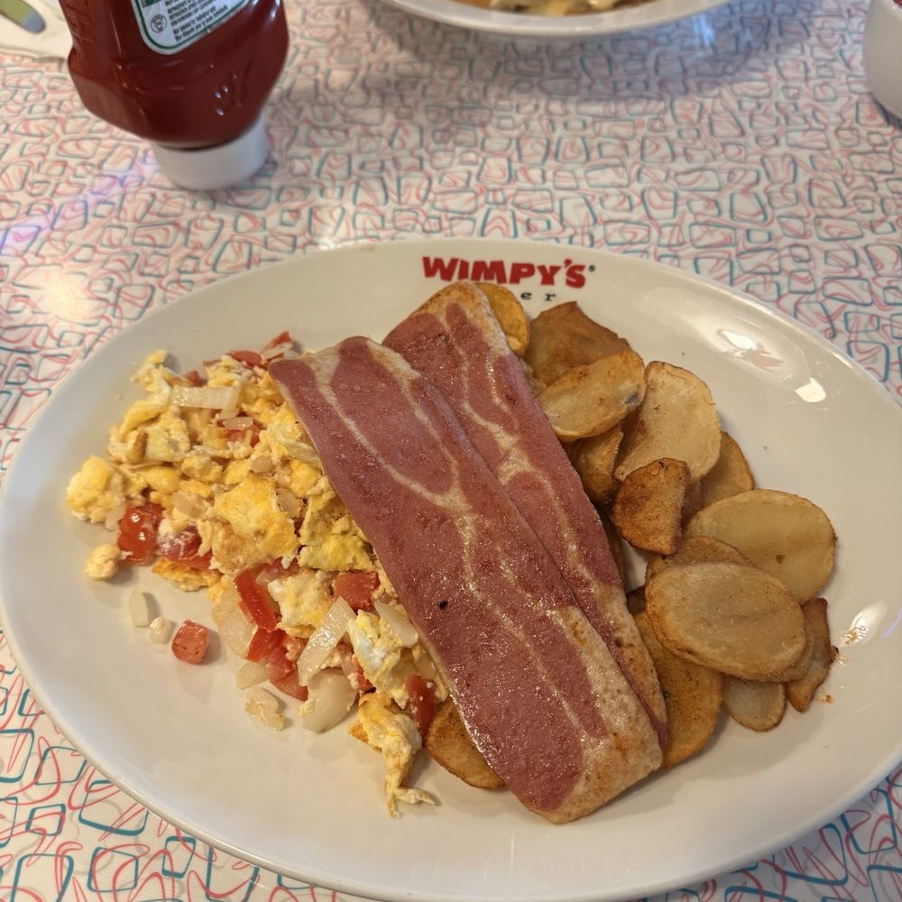 Wimpy's Diner - Trinity Deluxe w/ Turkey Bacon - Breakfast & Brunch Near Me - Mississauga, Ontario Wimpy's Diner - Trinity Deluxe w/ Turkey Bacon - Breakfast & Brunch Near Me - Mississauga, Ontario