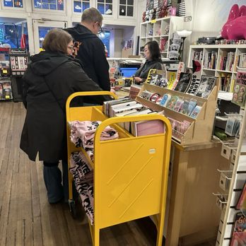 Atomic Books - Waiting to pay for my book - Comic Books Near Me - Baltimore, Maryland