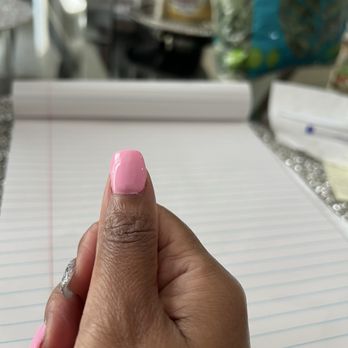 Diva Nail Spa - Thumb nail is shaped crooked and lumpy - Nail Salons Near Me - Garner, North Carolina