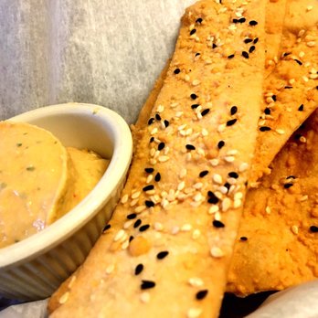 Max's Grille - Complimentary hummus - New American Near Me - Boca Raton, Florida
