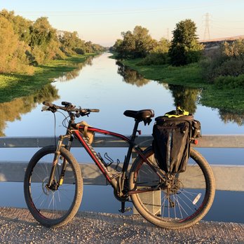 Van's Bicycle Center - Early morning ride in southwest Sutter County. - Bikes Near Me - Yuba City, California