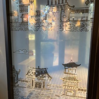 Lee Chen Asian Bistro - King - Nice art - Dim Sum Near Me - Toronto, Ontario Lee Chen Asian Bistro - King - Nice art - Dim Sum Near Me - Toronto, Ontario