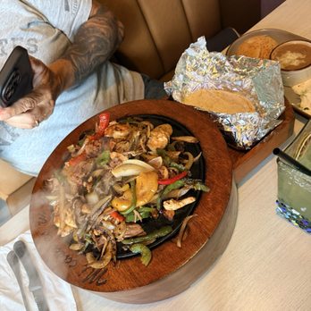 Salud Tacos + Tequila - Salud fajita - Mexican Near Me - Hanahan, South Carolina Salud Tacos + Tequila - Salud fajita - Mexican Near Me - Hanahan, South Carolina