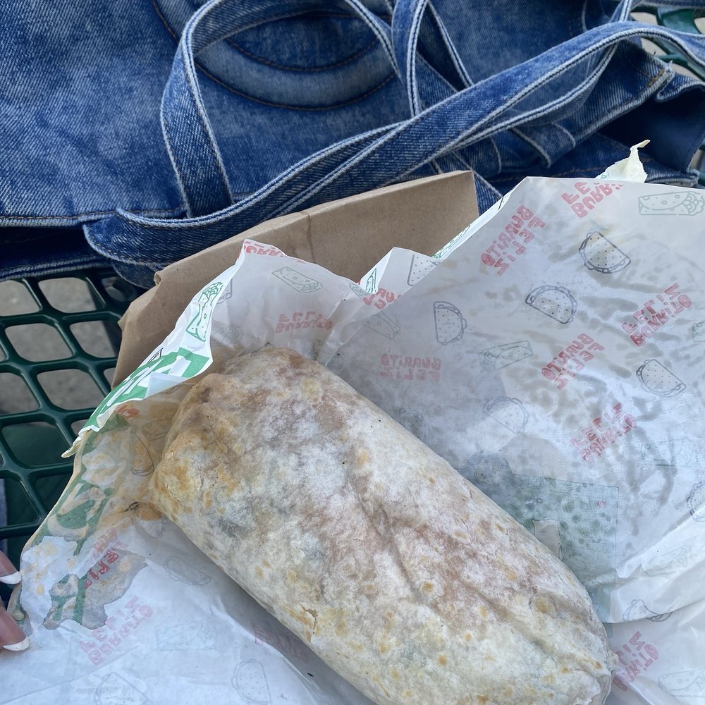 Burrito Feliz Philly - Chicken Burrito - Food Trucks Near Me