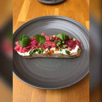 Parakeet Cafe - La Jolla - Salmon toast - Coffee & Tea Near Me - La Jolla, California