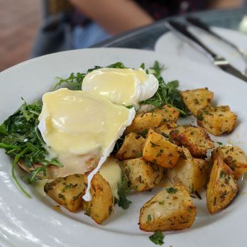 Piatti - Benedetto Con Salmone - Italian Near Me - La Jolla, California