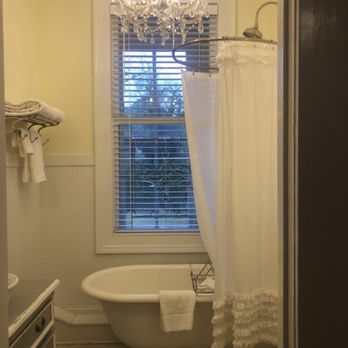Twelve Oaks Bed and Breakfast - Bed & Breakfast Near Me - Covington, Georgia