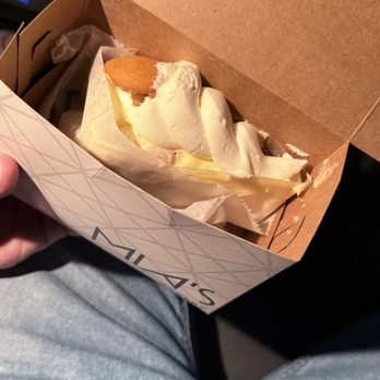 Mia's Bakery - Banana pudding cheesecake - Bakeries Near Me - Brooklyn, New York