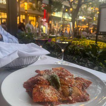 Trattoria Amici - Italian Near Me - Glendale, California