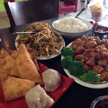 China Dragon 1 - Crab Rangoon, pot stickers, beef lo mein, and orange chicken. - Chinese Near Me - Algonquin, Illinois