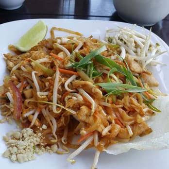 Green Mango Thai - Pad Thai Chicken - Thai Near Me - Rancho Cucamonga, California Green Mango Thai - Pad Thai Chicken - Thai Near Me - Rancho Cucamonga, California