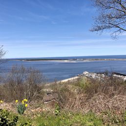 If you look close enough you can see Brooklyn and Manhattan in the distance If you look close enough you can see Brooklyn and Manhattan in the distance