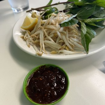 Ha Long Pho Noodle House - Vietnamese Near Me - Honolulu, Hawaii Ha Long Pho Noodle House - Vietnamese Near Me - Honolulu, Hawaii