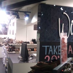 Wittner Shoes