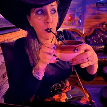 215 speakeasy - Cocktail Bars Near Me - West Palm Beach, Florida