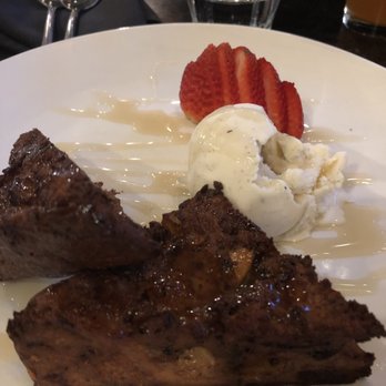 Viewpoint Brewing - Cinnamon bread pudding - Breweries Near Me - Del Mar, California