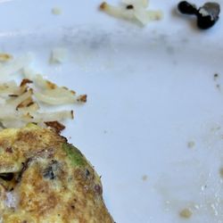 Southern Belle’s - Stray bean in Gouda omelette