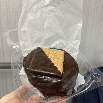 The Donut Pub - Bakeries Near Me - New York, New York The Donut Pub - Bakeries Near Me - New York, New York